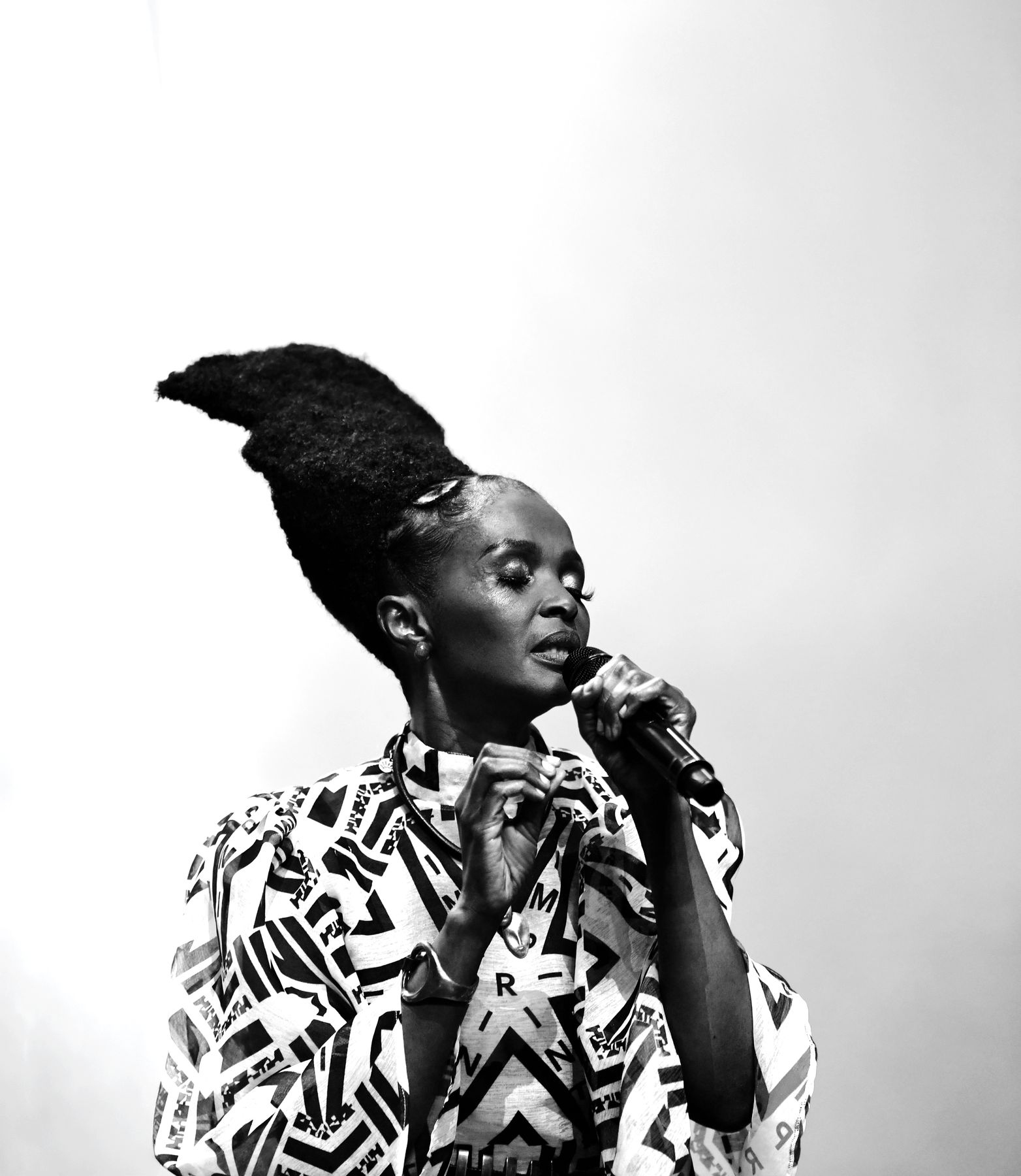 Simphiwe Dana, photographed by Siphiwe Mhlambi